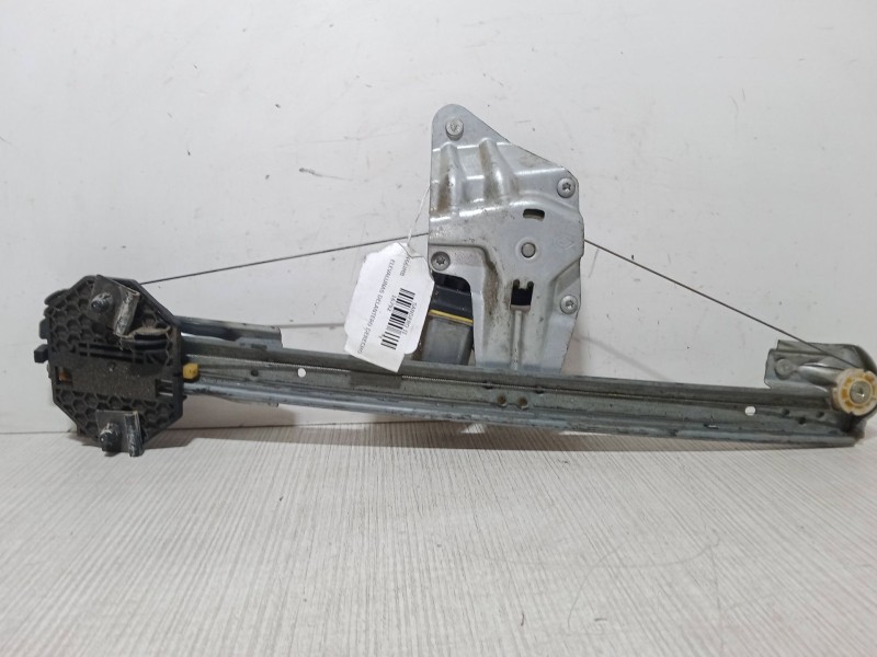 Recambio de elevalunas delantero derecho para dacia sandero ii 1.5 dci 75 / blue dci 75 (b8jw, b8m4, b8ah, b8m7, b8m6) referenci