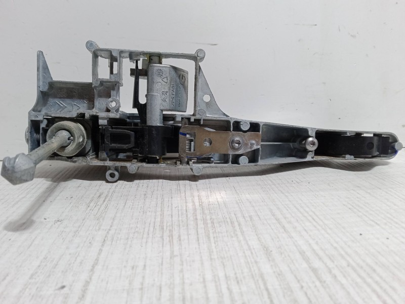 Recambio de maneta exterior puerta delantera izquierda para peugeot 208 i (ca_, cc_) 1.2 vti 82 referencia OEM IAM   