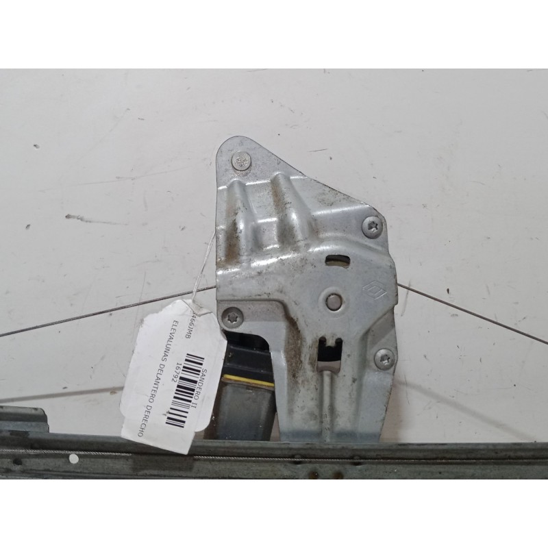 Recambio de elevalunas delantero derecho para dacia sandero ii 1.5 dci 75 / blue dci 75 (b8jw, b8m4, b8ah, b8m7, b8m6) referenci