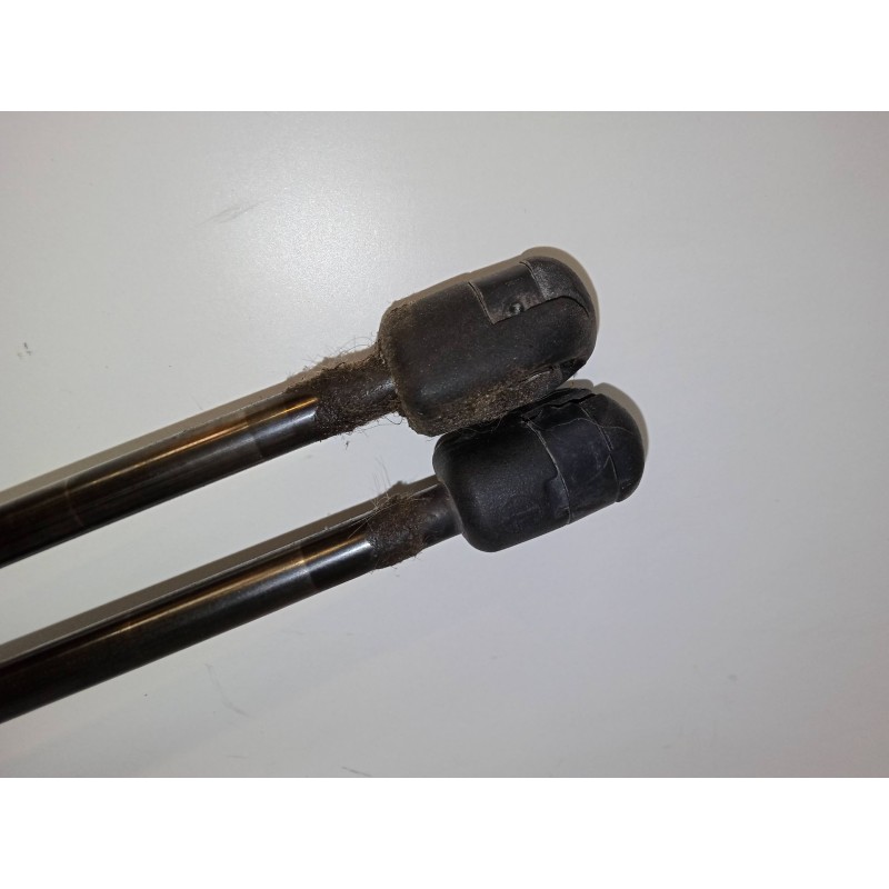 Recambio de amortiguadores malet/porton para honda civic vii hatchback (eu, ep, ev) 1.6 i (ep2, eu8, eu6) referencia OEM IAM   