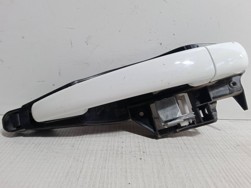 Recambio de maneta exterior puerta trasera derecha para peugeot 208 i (ca_, cc_) 1.2 vti 82 referencia OEM IAM   