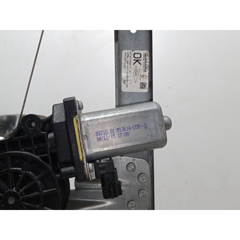 Recambio de elevalunas delantero derecho para dacia sandero ii 1.5 dci 75 / blue dci 75 (b8jw, b8m4, b8ah, b8m7, b8m6) referenci