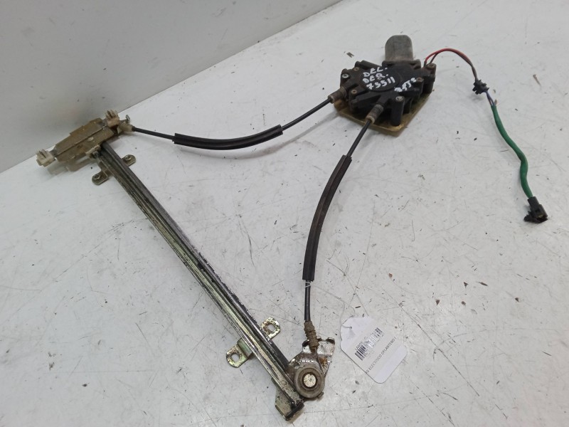 Recambio de elevalunas electrico delantero derecho para daewoo lanos (klat) 1.3 referencia OEM IAM   