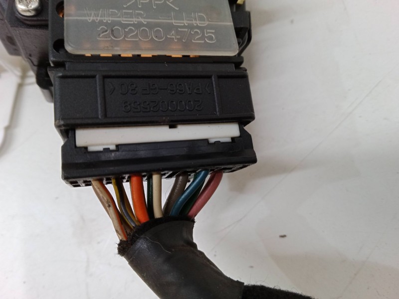 Recambio de mando limpiaparabrisas para hyundai santa fé ii (cm) 2.2 crdi referencia OEM IAM 202004725  