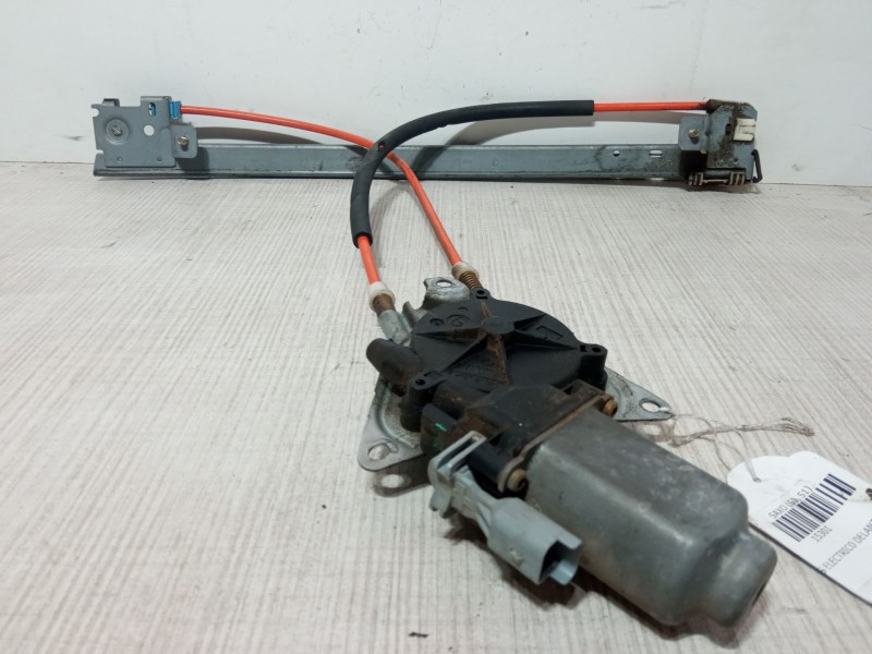Recambio de elevalunas electrico delantero izquierdo para citroën saxo (s0, s1) 1.1 x, sx referencia OEM IAM 400671T4  