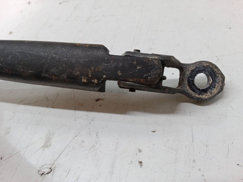 Recambio de brazo limpia trasero para bmw x3 (e83) 2.0 sd referencia OEM IAM   