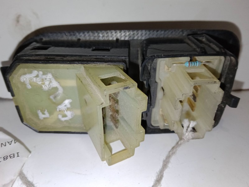 Recambio de mando elevalunas delantero izquierdo para ford galaxy i (wgr) 1.9 tdi referencia OEM IAM   