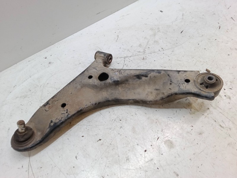 Recambio de brazo suspension inferior delantero derecho para hyundai i10 i (pa) 1.1 referencia OEM IAM   