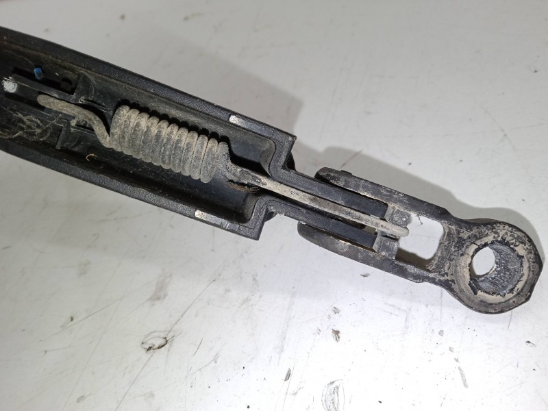 Recambio de brazo limpia trasero para bmw x3 (e83) 2.0 sd referencia OEM IAM   