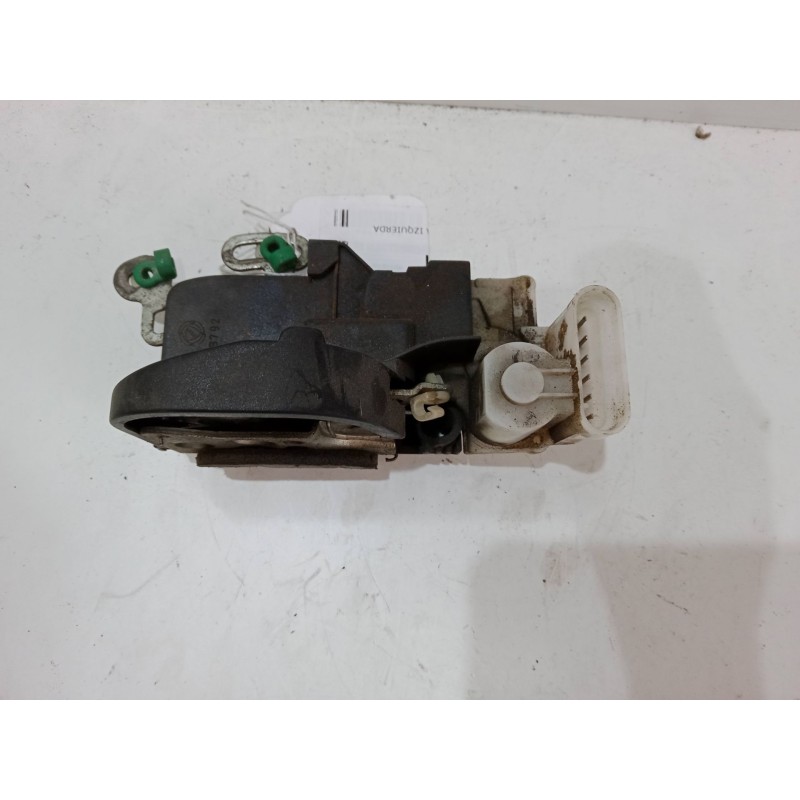Recambio de cerradura puerta delantera izquierda para alfa romeo 147 (937_) 1.9 jtd (937.axd1a, 937.bxd1a) referencia OEM IAM   