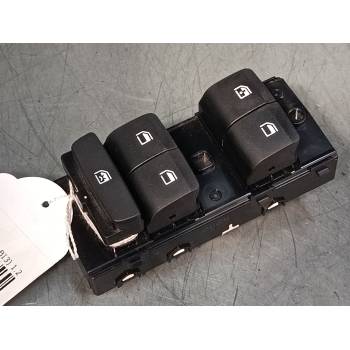 MANDO ELEVALUNAS DELANTERO IZQUIERDO 93571Q0210 