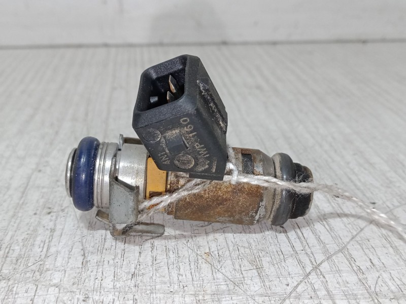 Recambio de inyector para fiat punto evo (199_) 1.2 referencia OEM IAM   