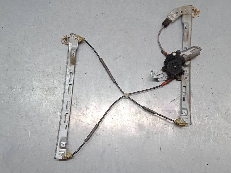 ELEVALUNAS ELECTRICO DELANTERO DERECHO 