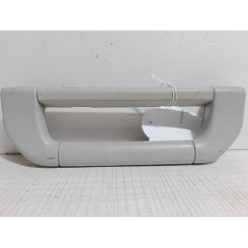 ASIDERO DELANTERO IZQUIERDO 