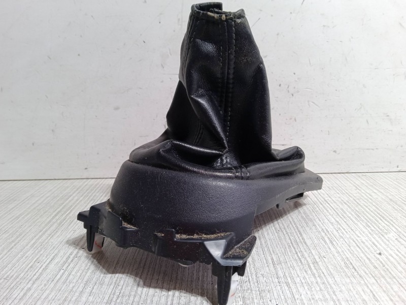 Recambio de funda palanca cambio para citroën c-crosser (vu_, vv_) 2.2 hdi referencia OEM IAM   