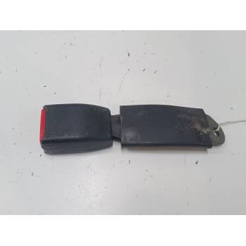 ANCLAJE CINTURON TRASERO IZQUIERDO 