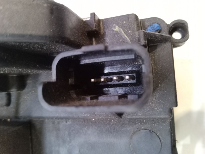 Recambio de cerradura puerta trasera derecha para renault clio iii (br0/1, cr0/1) 1.2 16v (br02, br0j, br11, cr02, cr0j, cr11) r