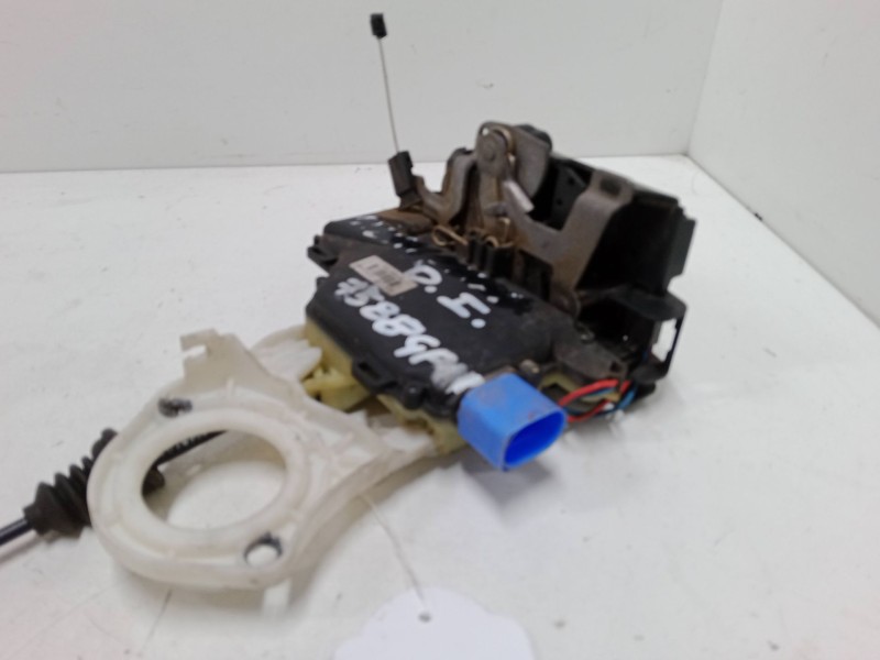 Recambio de cerradura puerta delantera izquierda para seat ibiza iii (6l1) 1.4 16v referencia OEM IAM   