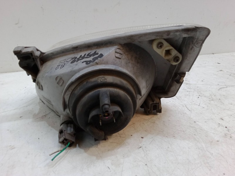 Recambio de faro derecho para toyota yaris (_p1_) 1.3 (ncp10_, scp12_) referencia OEM IAM   