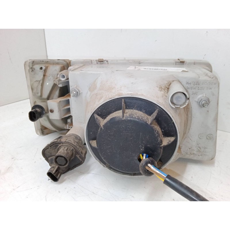 Recambio de faro izquierdo para iveco daily ii caja/chasis 40-10 w 4x4 (15211104, 15211105, 15211111, 15211115,... referencia OE