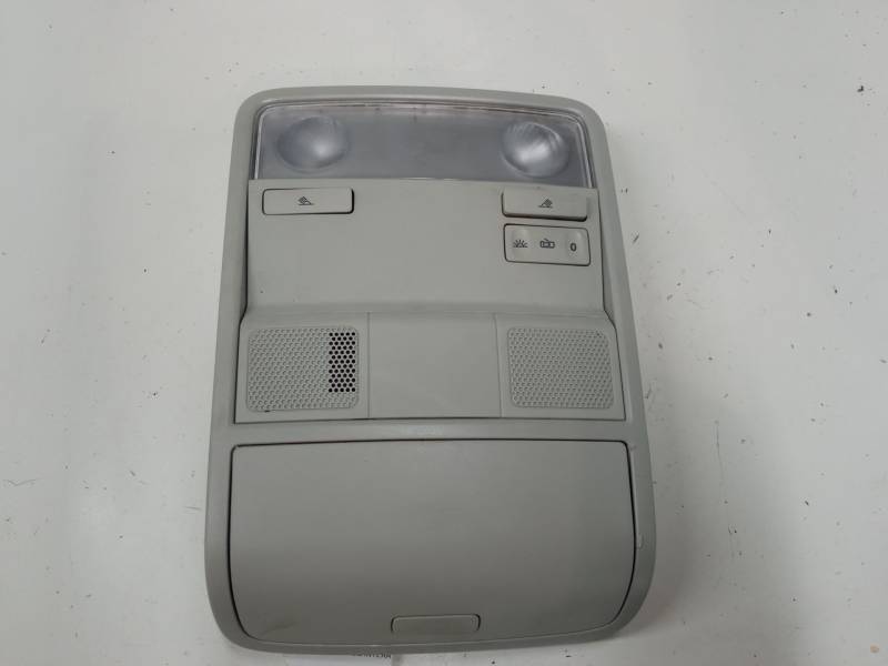 LUZ INTERIOR DELANTERA 1K0867489E 