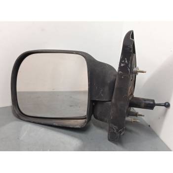 RETROVISOR IZQUIERDO 