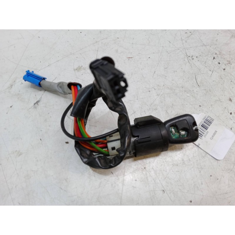 Recambio de clausor para citroën xsara picasso (n68) 1.6 hdi referencia OEM IAM   