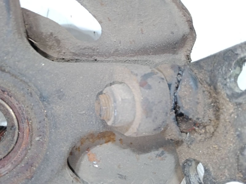 Recambio de mangueta delantera izquierda para mercedes-benz clase a (w169) a 170 (169.032, 169.332) referencia OEM IAM   