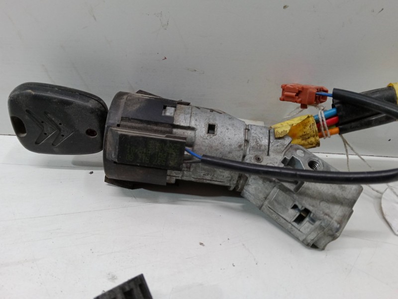 Recambio de clausor para citroën c3 i (fc_, fn_) 1.4 hdi referencia OEM IAM   