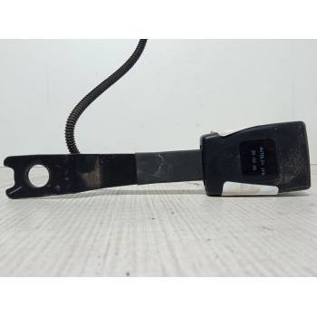 ANCLAJE CINTURON DELANTERO IZQUIERDO 