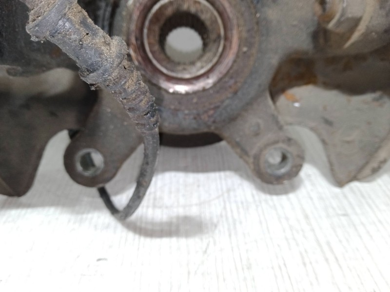 Recambio de mangueta delantera izquierda para mercedes-benz clase a (w169) a 170 (169.032, 169.332) referencia OEM IAM   