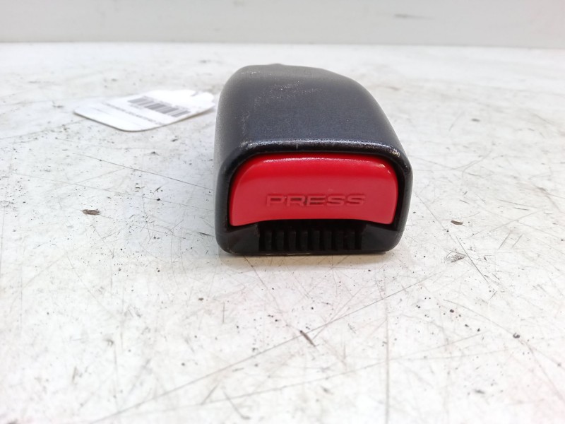 Recambio de anclaje cinturon delantero derecho para chevrolet matiz (m200, m250) 1.0 referencia OEM IAM   