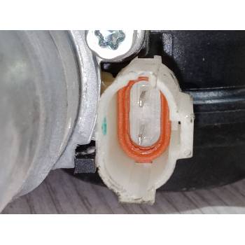 ELEVALUNAS ELECTRICO DELANTERO DERECHO 