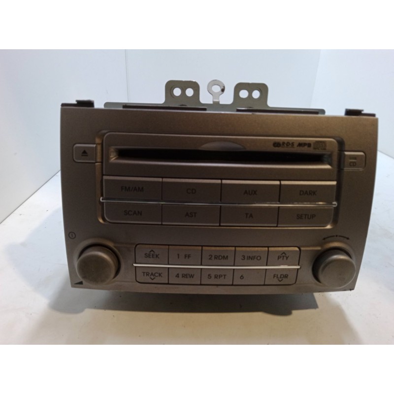 Recambio de radio cd para hyundai i20 i (pb, pbt) 1.2 referencia OEM IAM 61240655  