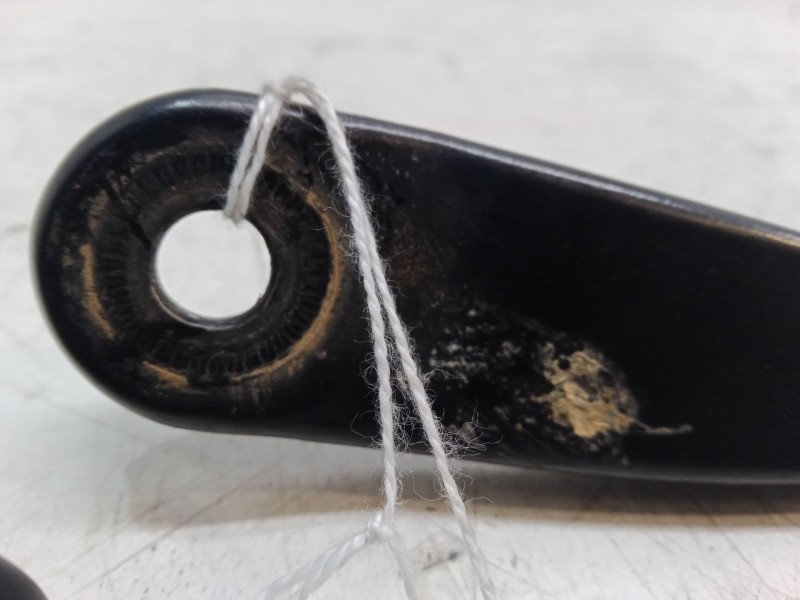 Recambio de brazo limpia delantero izquierdo para renault grand scénic ii (jm0/1_) 1.5 dci (jm1e) referencia OEM IAM   