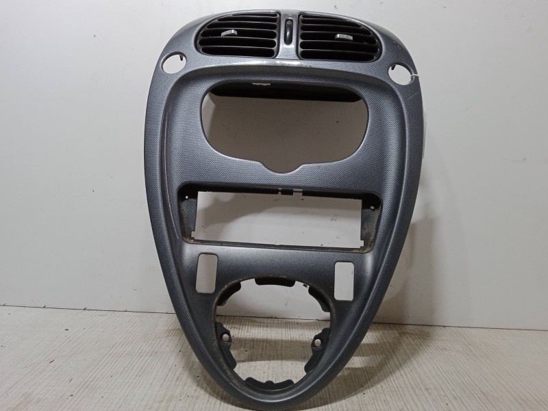 Recambio de aireador central para citroën xsara picasso (n68) 1.6 hdi referencia OEM IAM   