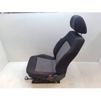 ASIENTO DELANTERO DERECHO 
