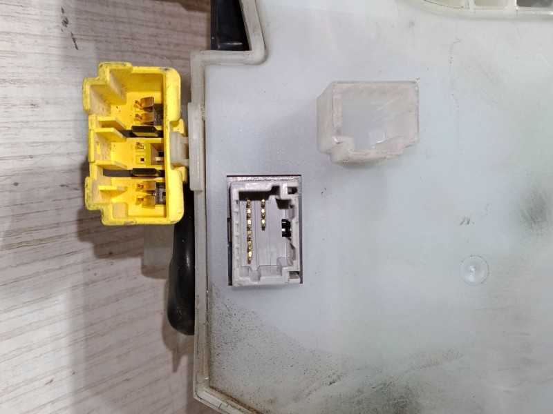 Recambio de mando luces para renault grand scénic iii (jz0/1_) 1.5 dci referencia OEM IAM   