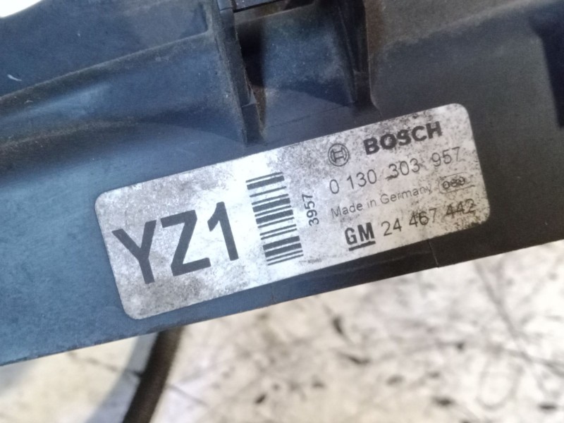 Recambio de electroventilador para opel astra h (a04) 1.9 cdti (l48) referencia OEM IAM 24467442  013030957