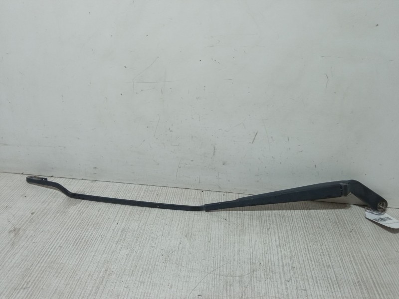 Recambio de brazo limpia delantero derecho para audi a3 (8l1) 1.9 tdi referencia OEM IAM   