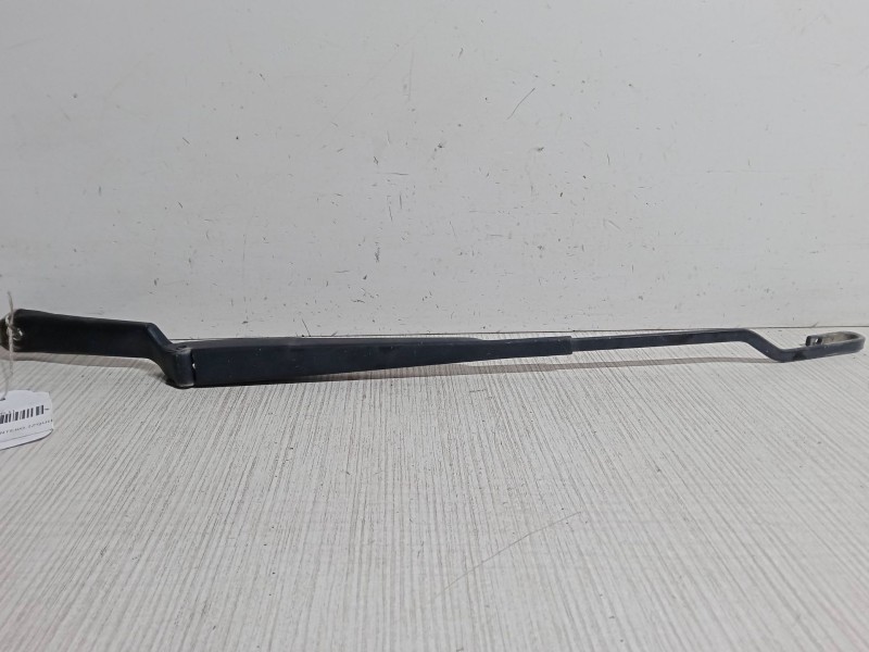 Recambio de brazo limpia delantero izquierdo para audi a3 (8l1) 1.9 tdi referencia OEM IAM   