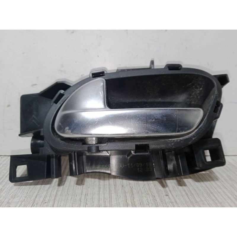 Recambio de maneta interior puerta delantera izquierda para peugeot 208 i (ca_, cc_) 1.2 vti 82 referencia OEM IAM   