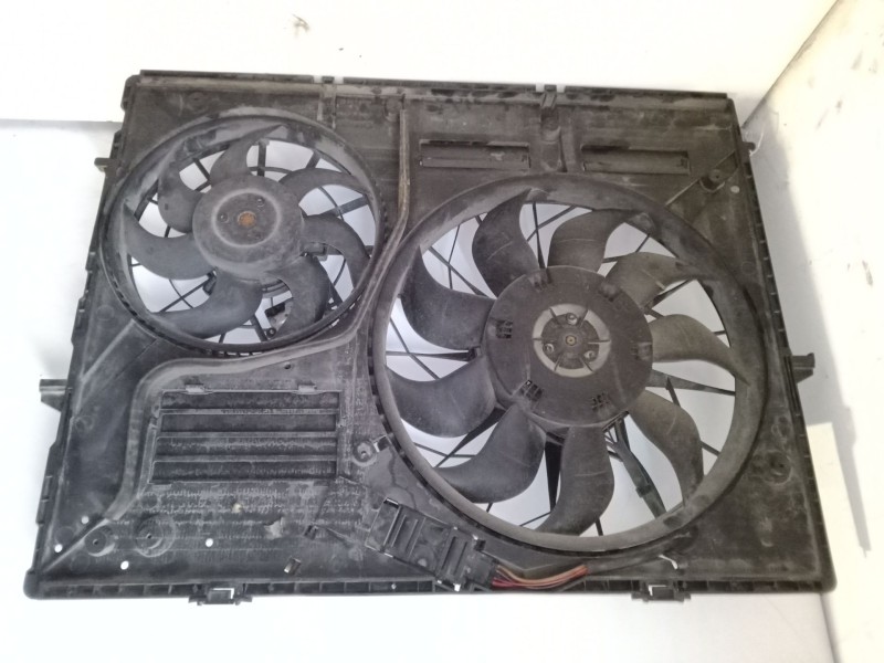 Recambio de electroventilador para volkswagen touareg (7la, 7l6, 7l7) 5.0 v10 tdi referencia OEM IAM 7L0121203G  