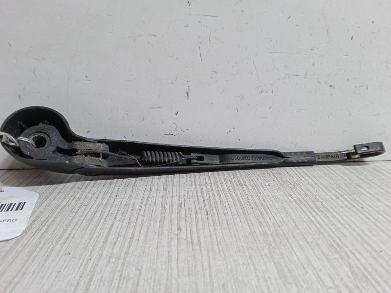 Recambio de brazo limpia trasero para audi a3 (8l1) 1.9 tdi referencia OEM IAM   