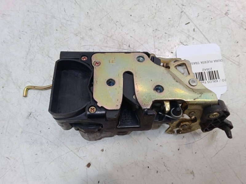 Recambio de cerradura puerta trasera derecha para chevrolet aveo / kalos hatchback (t200) 1.4 referencia OEM IAM   