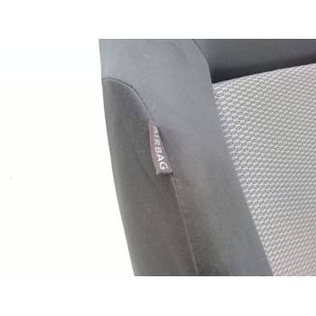 ASIENTO DELANTERO DERECHO 