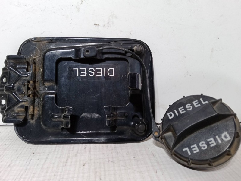 Recambio de tapa exterior combustible para hyundai terracan (hp) 2.9 crdi 4wd referencia OEM IAM   