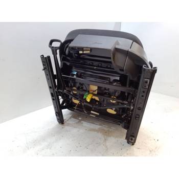 ASIENTO DELANTERO IZQUIERDO 