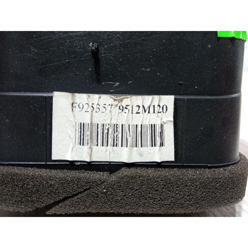Recambio de aireador izquierdo para citroën xsara picasso (n68) 1.6 hdi referencia OEM IAM F925357 9512M120 