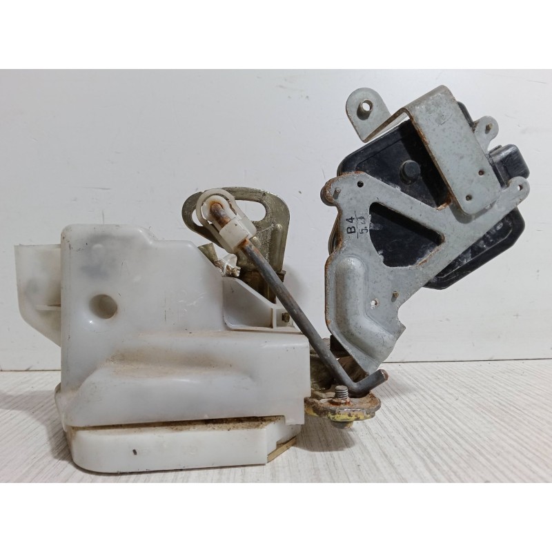 Recambio de cerradura puerta trasera derecha para mitsubishi montero iii canvas top (v6_w, v7_w) 3.2 di-d (v68w, v78w) referenci